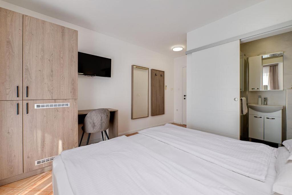 Bed & Breakfast Dosen II บัชกา ภายนอก รูปภาพ